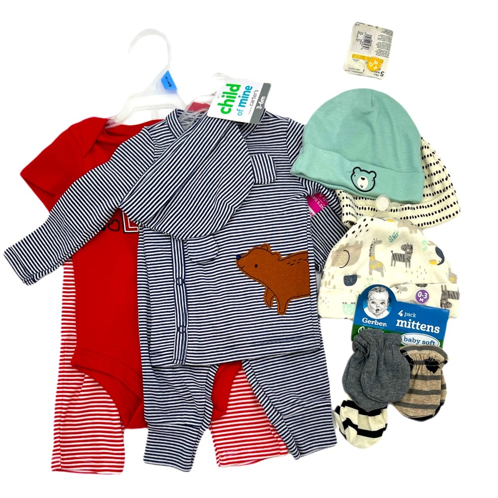 NWT Lot of baby boy clothes A10
